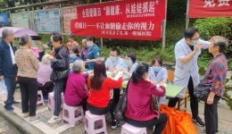 关爱眼健康，不让血糖偷走你的视力
