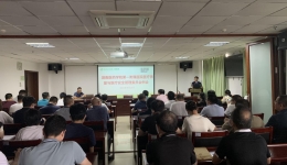 医院举行医疗质量与医疗安全管理委员会例会